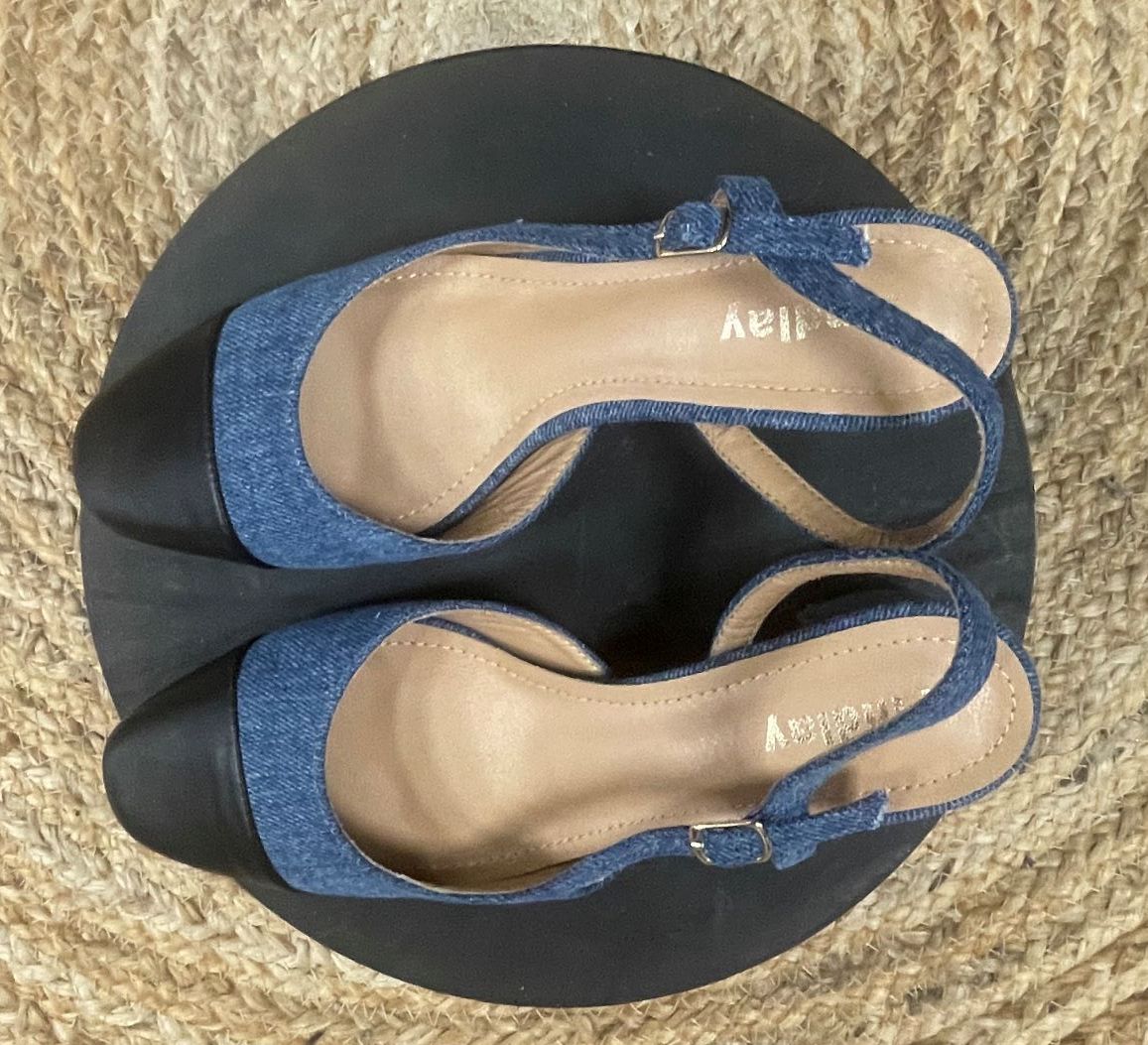 SLINGBACK CHACHA