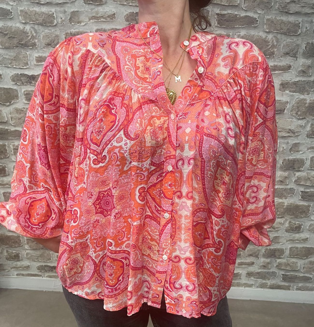 CHEMISE