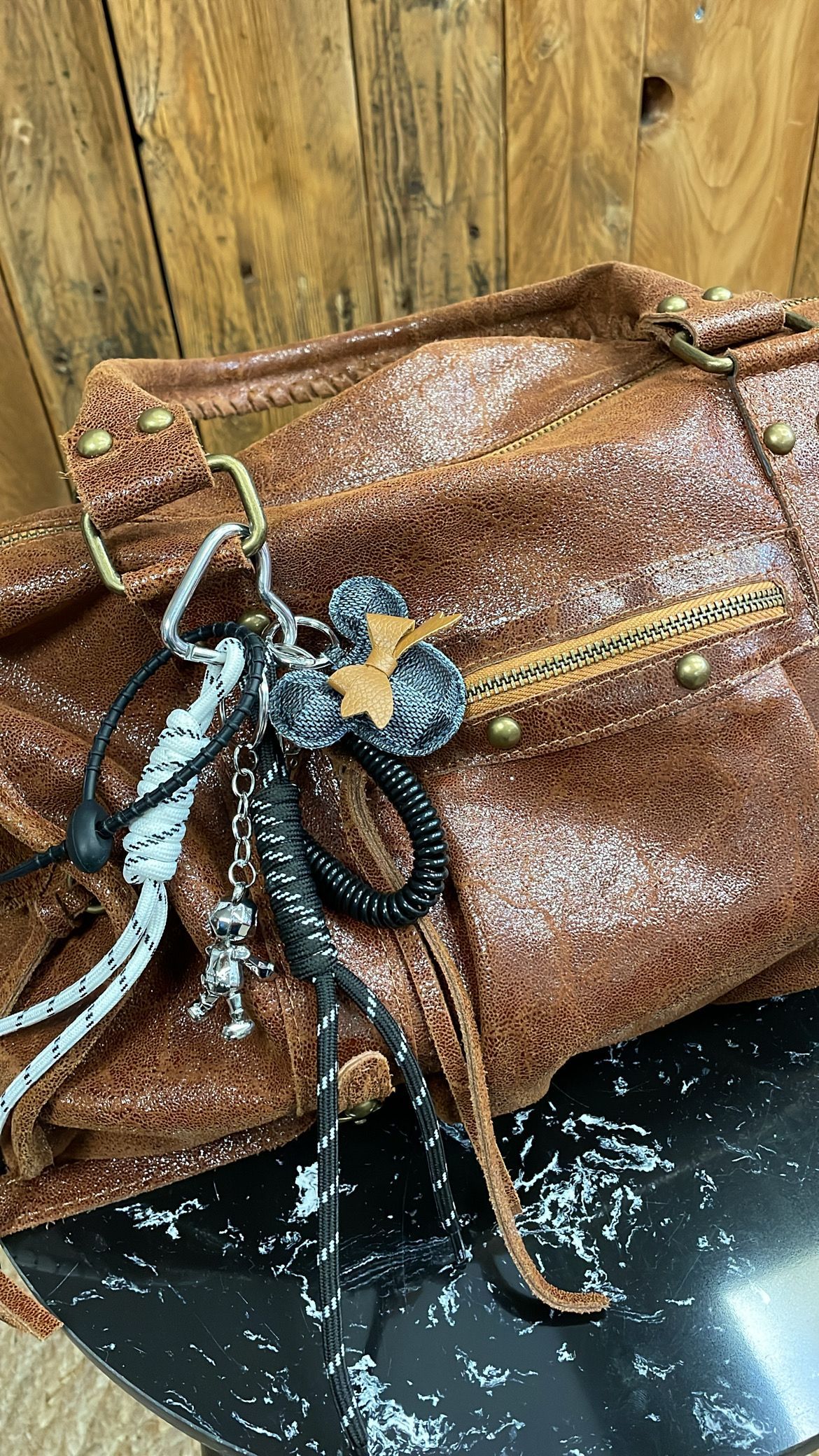 Charm's