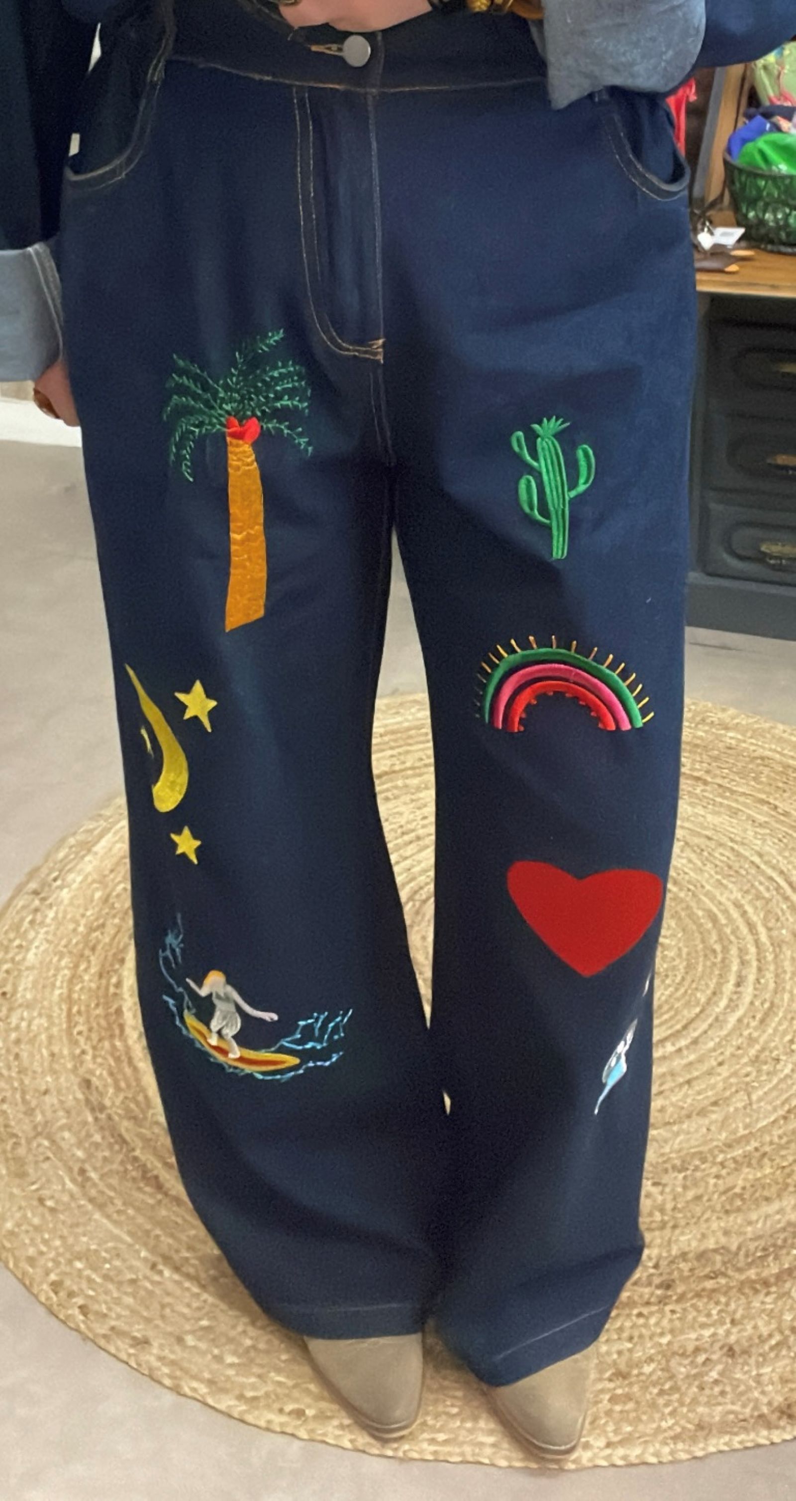 Pantalon denim Broderies